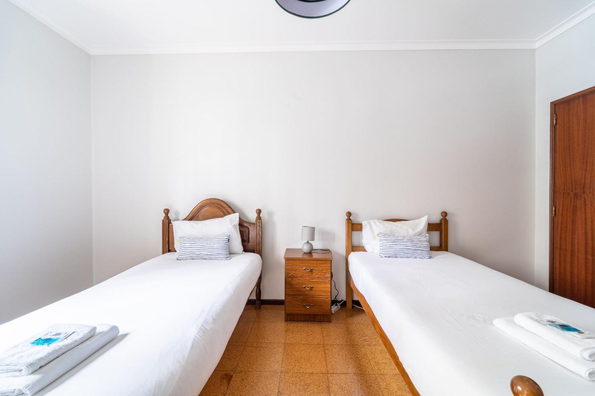 Amorosa Villa, 500M From The Beach By House And People מראה חיצוני תמונה