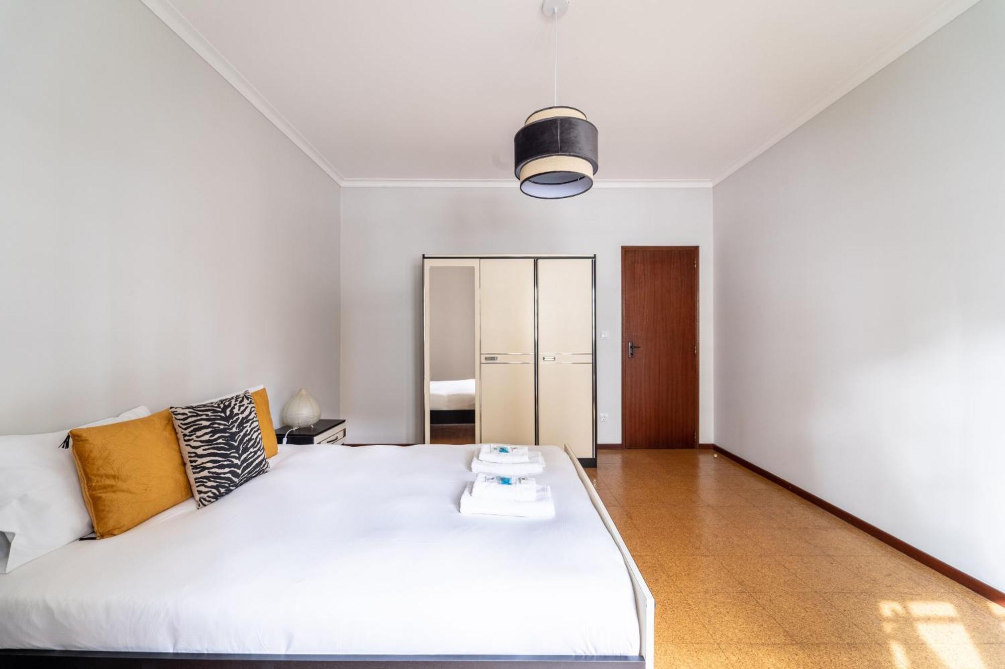 Amorosa Villa, 500M From The Beach By House And People מראה חיצוני תמונה