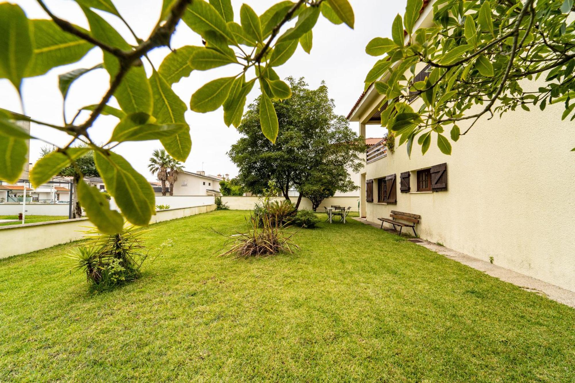 Amorosa Villa, 500M From The Beach By House And People מראה חיצוני תמונה